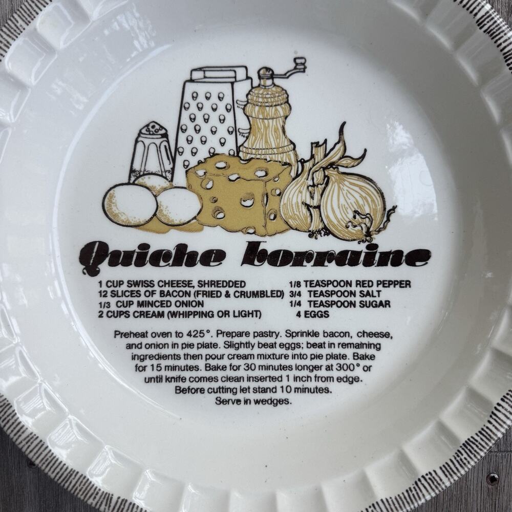 VTG 1983 Royal China By Jeanette Recipe Quiche Lorraine 11” Pie Plate Cottage